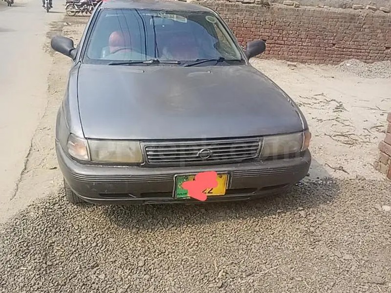 Nissan Sunny 1993