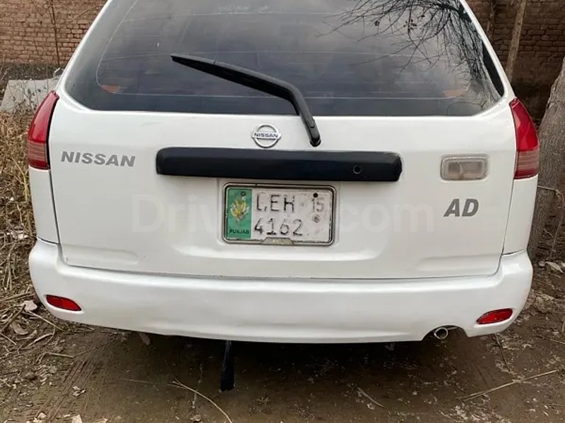 Nissan AD Van 2006