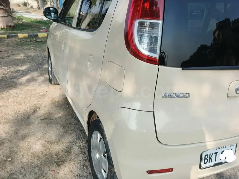 Nissan Moco 2010