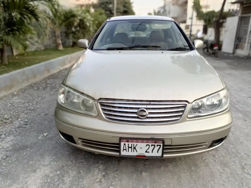 Nissan Sunny 2006