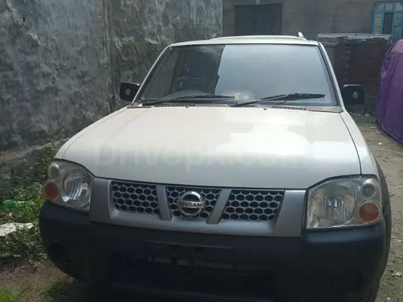 Nissan Navara 2008