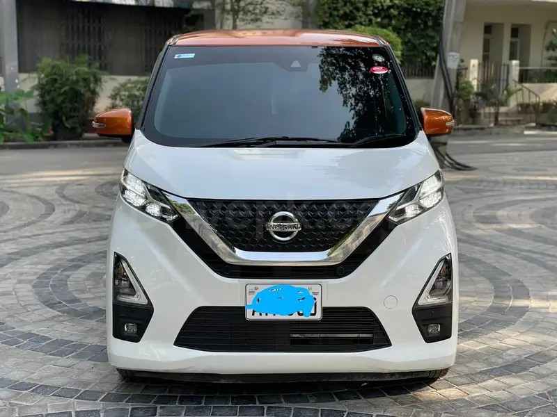Nissan Dayz Highway Star 2021