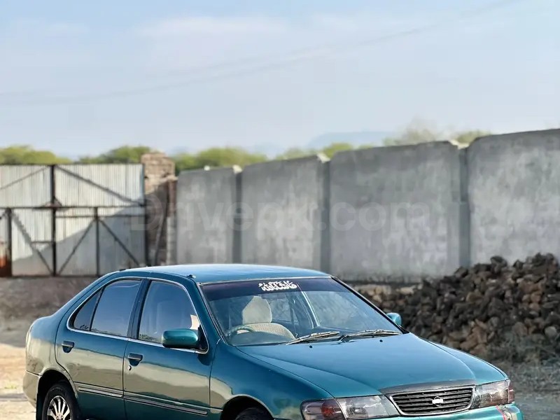 Nissan Sunny 1998