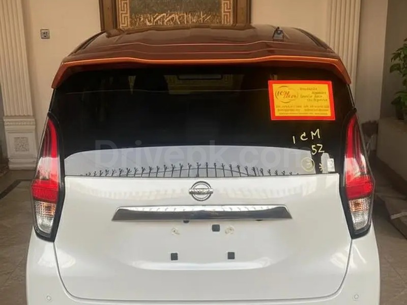 Nissan Dayz Highway Star 2022