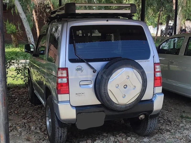 Mitsubishi Pajero Mini 2011