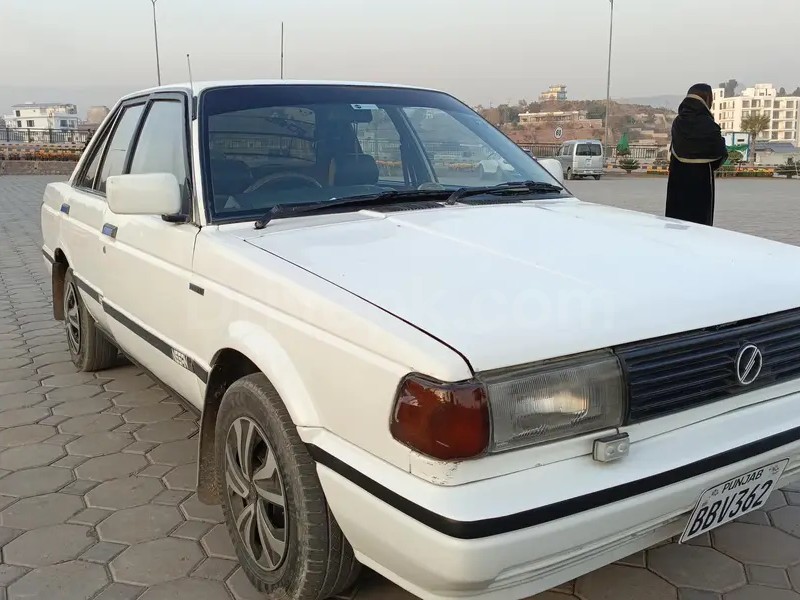 Nissan Sunny 1989