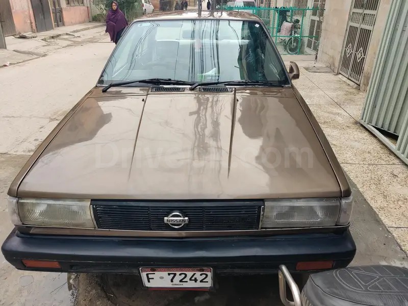 Nissan Sunny 1988