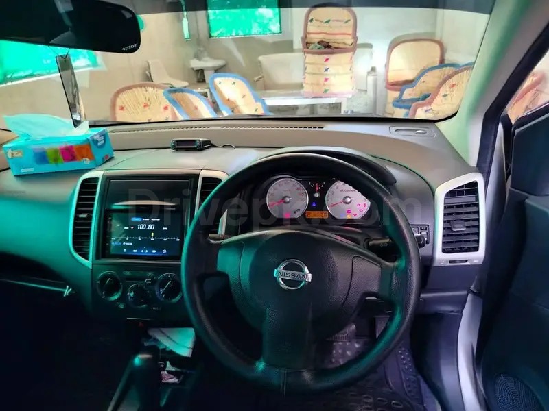 Nissan Wingroad 2006