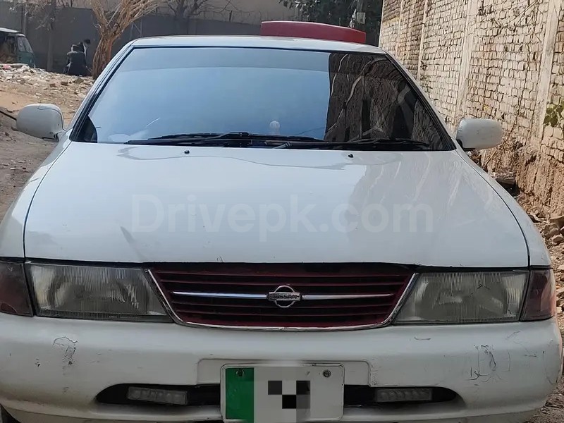 Nissan Sunny 1995