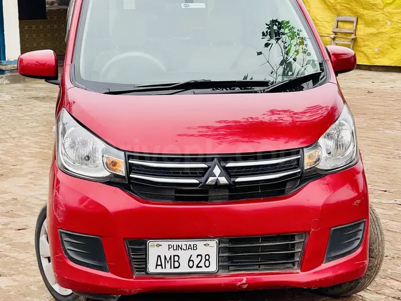 Mitsubishi Ek Wagon 2018