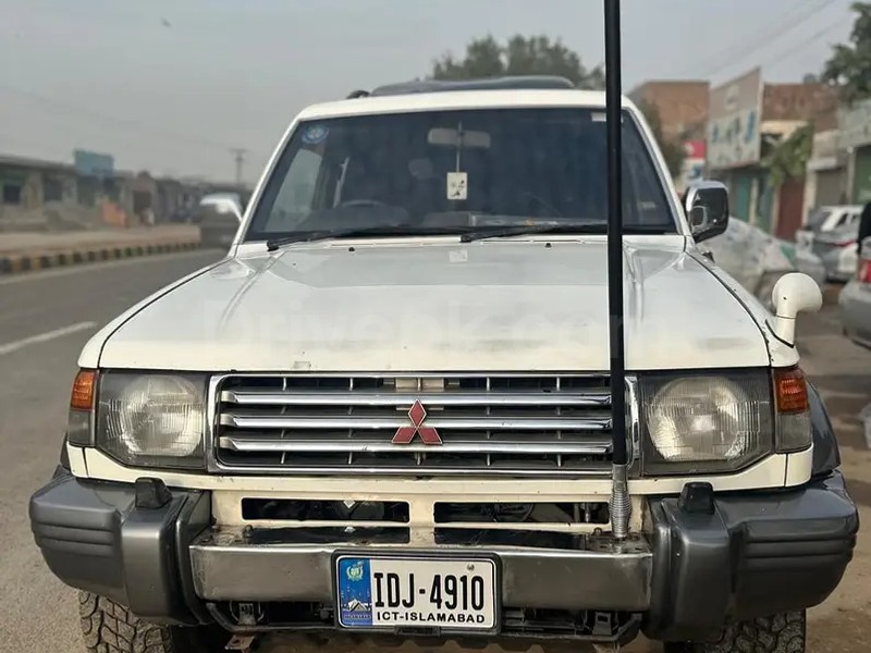 Mitsubishi Pajero 1998