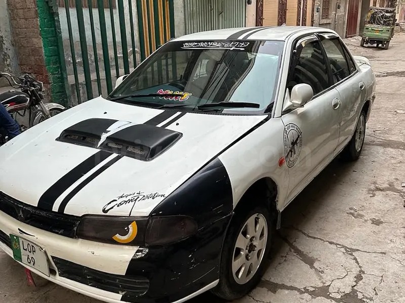 Mitsubishi Lancer 1992