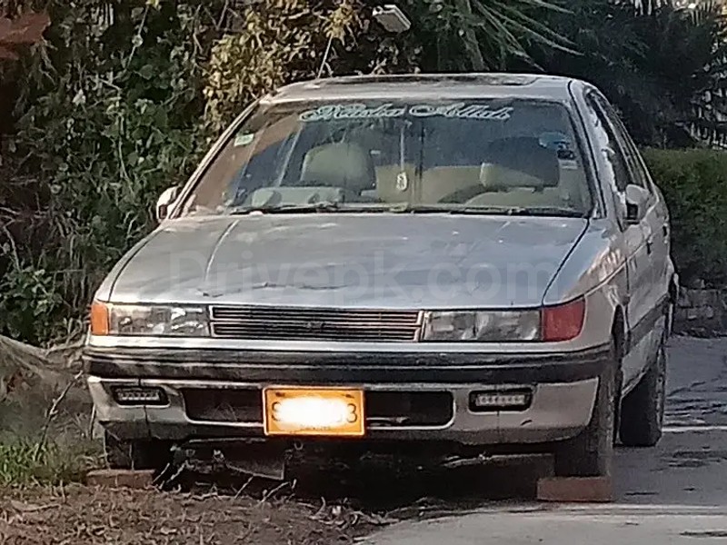 Mitsubishi Lancer 1991