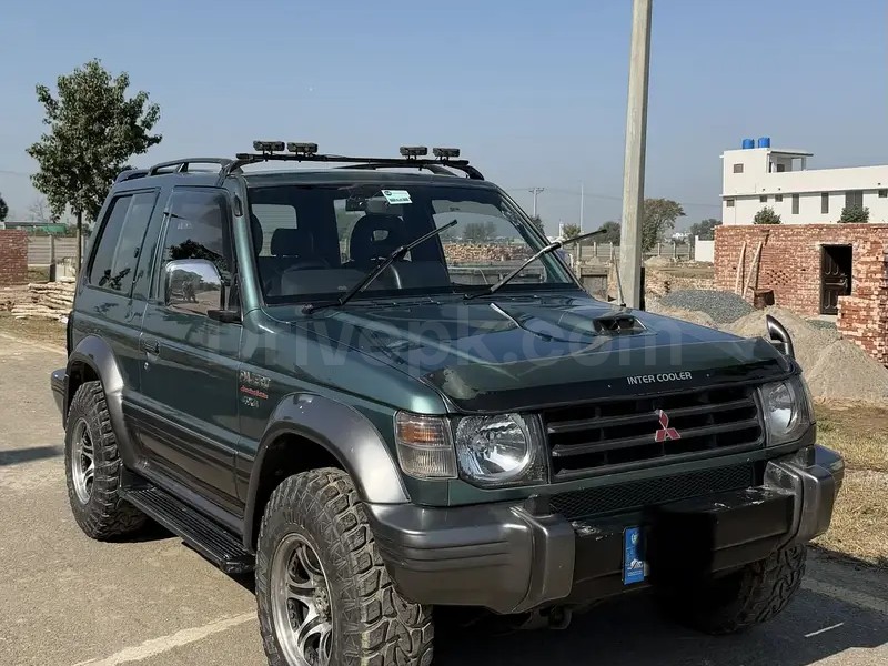Mitsubishi Pajero 1998
