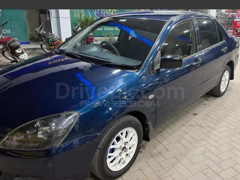 Mitsubishi Lancer 2005