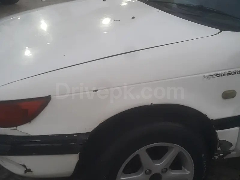 Mitsubishi Lancer 1990