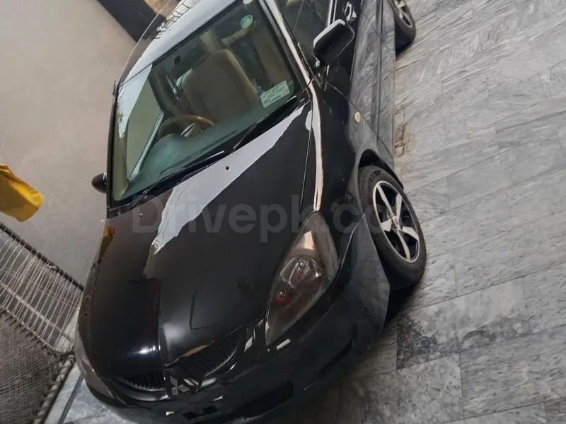 Mitsubishi Lancer 2005