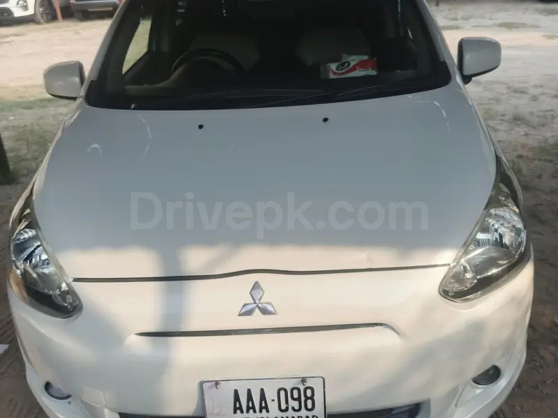 Mitsubishi Mirage 2016