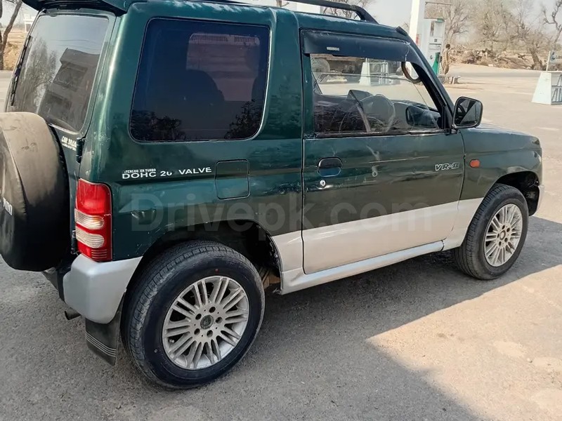 Mitsubishi Pajero 1995
