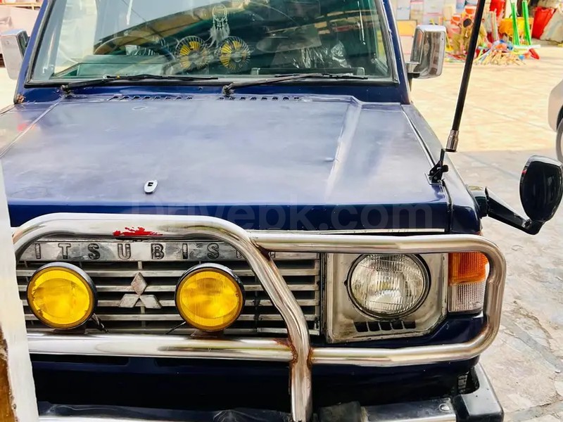 Mitsubishi Pajero Mini 1982