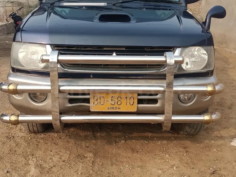 Mitsubishi Pajero 1998