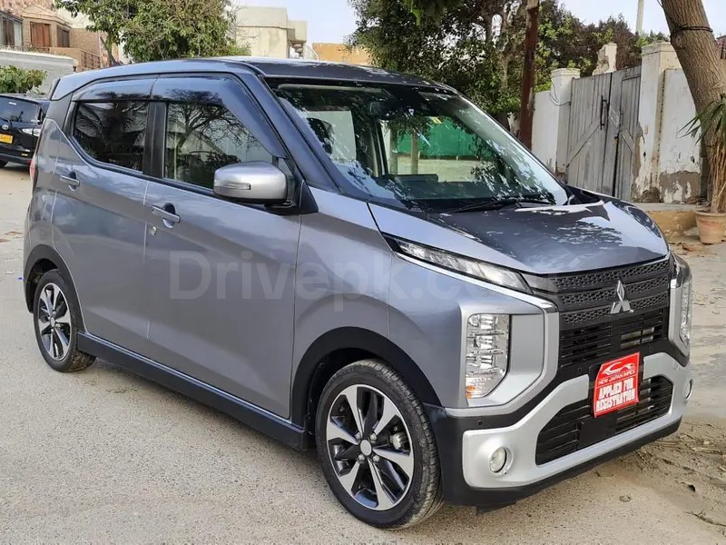 Mitsubishi Ek X 2021