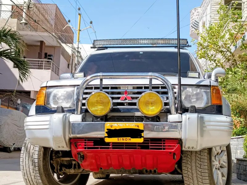 Mitsubishi Pajero 1997