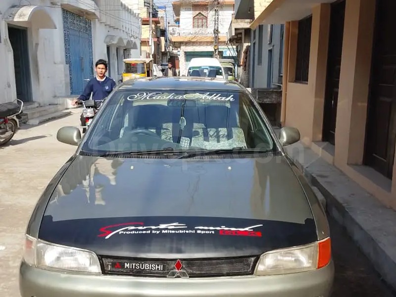 Mitsubishi Lancer 1993