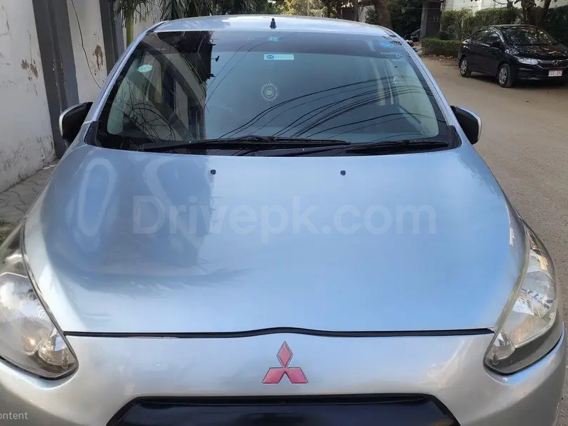 Mitsubishi Mirage 2014