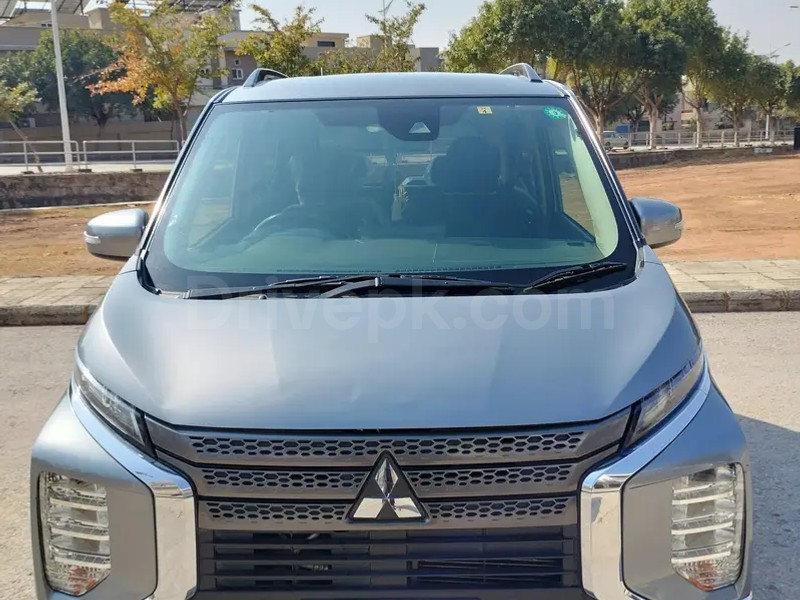 Mitsubishi Ek X 2019