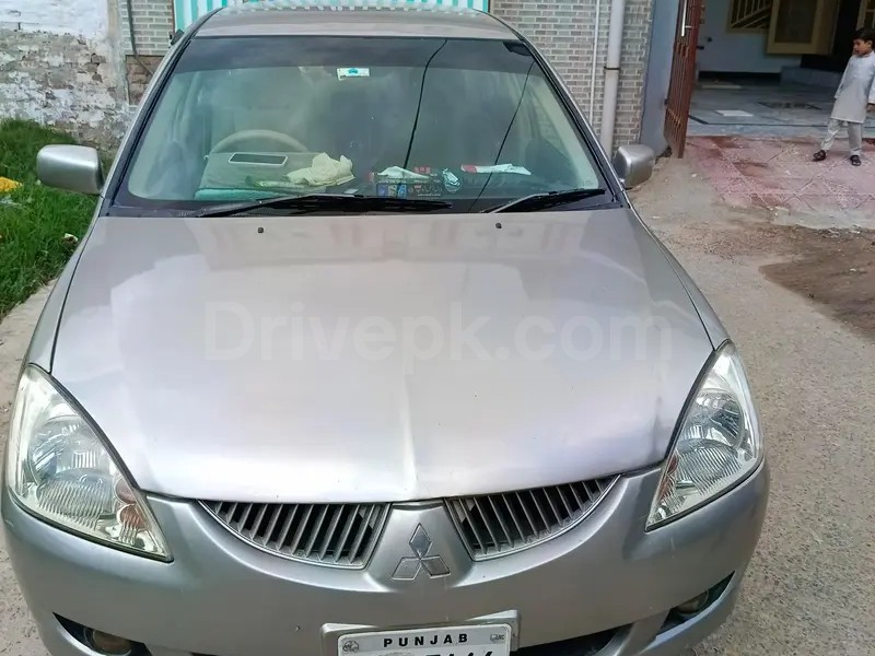 Mitsubishi Lancer 2005