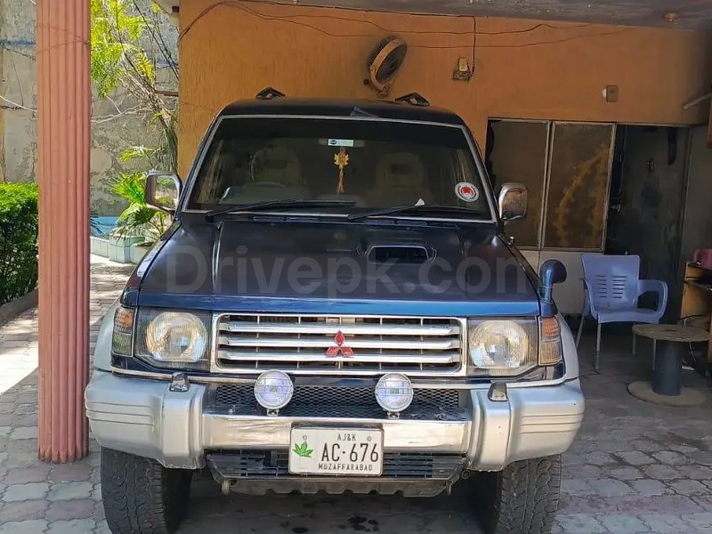Mitsubishi Pajero 1994