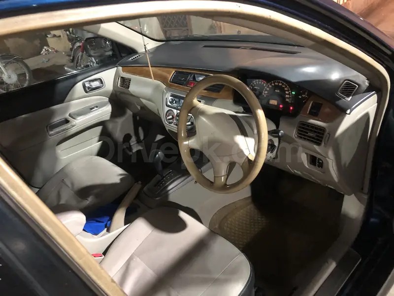 Mitsubishi Lancer 2005