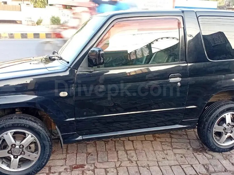 Mitsubishi Pajero Mini 2008