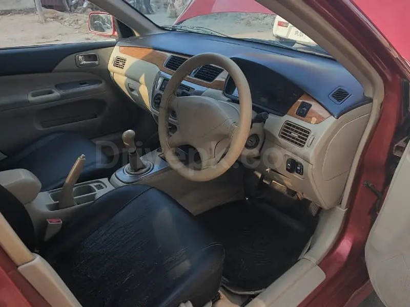 Mitsubishi Lancer 2005