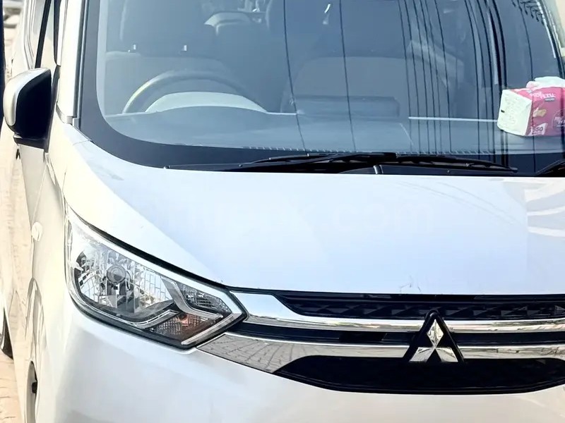 Mitsubishi Ek Wagon 2025