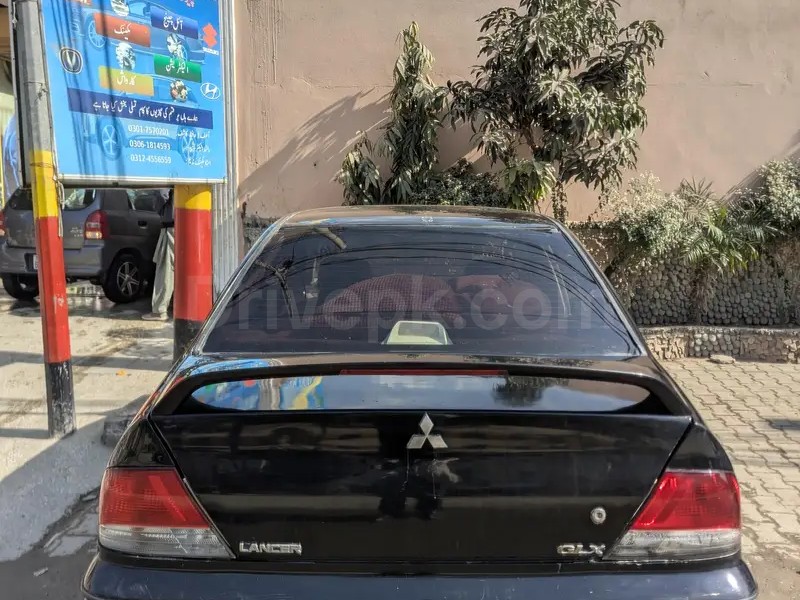 Mitsubishi Lancer 2004