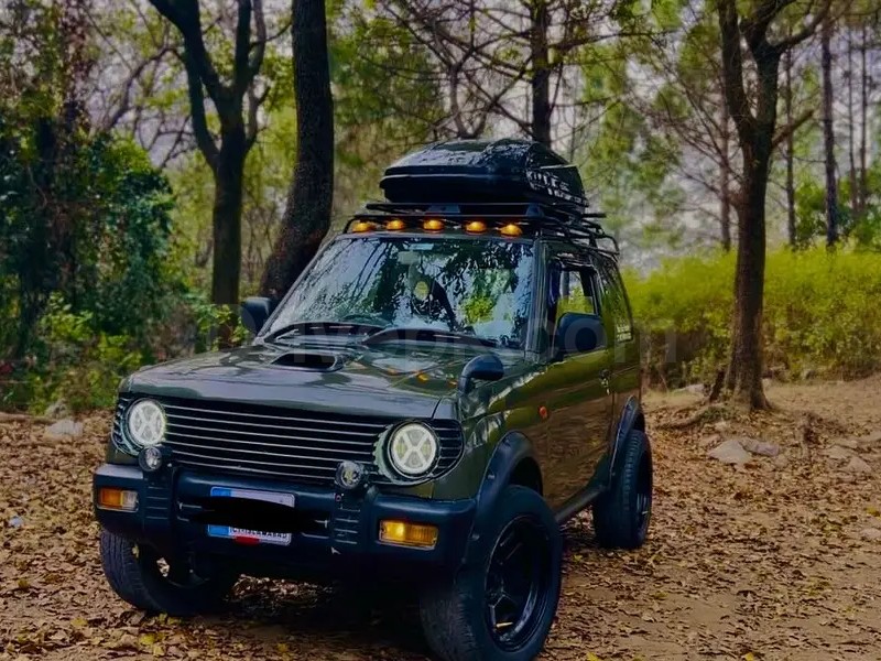 Mitsubishi Pajero Mini 1995