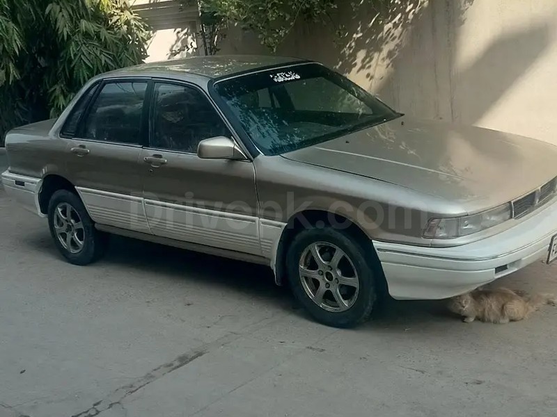 Mitsubishi Galant 1989