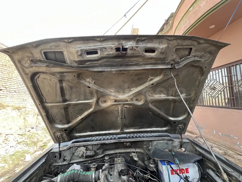 Mitsubishi Pajero 1986