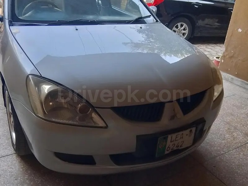 Mitsubishi Lancer 2005