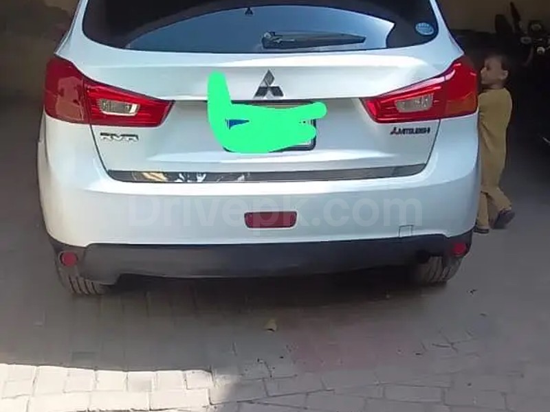 Mitsubishi Rvr 2013