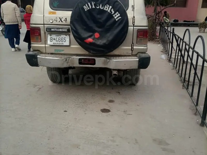 Mitsubishi Pajero 1984