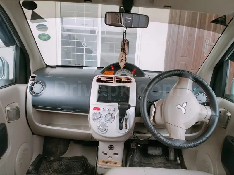 Mitsubishi Ek Wagon 2009