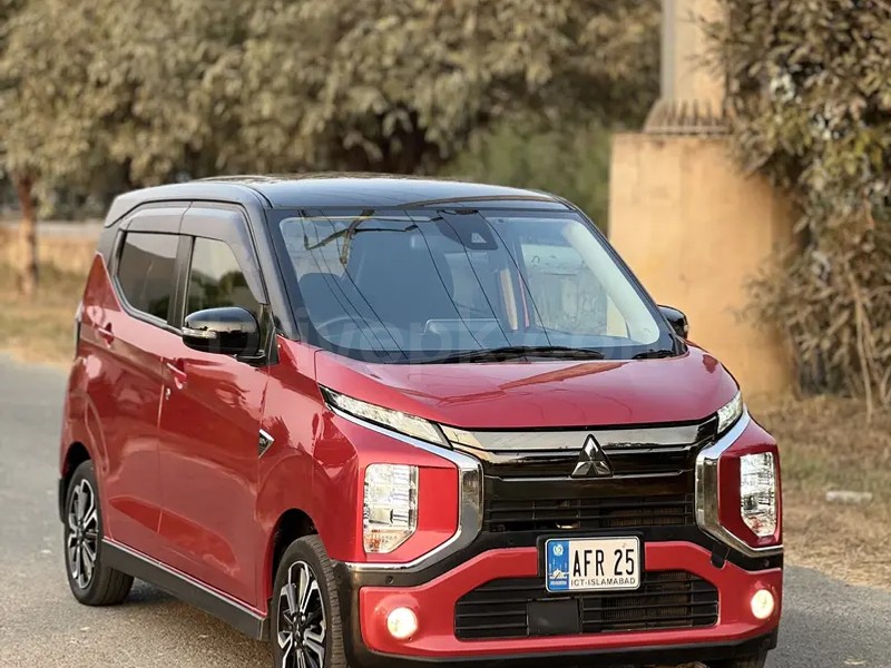 Mitsubishi Ek X 2023