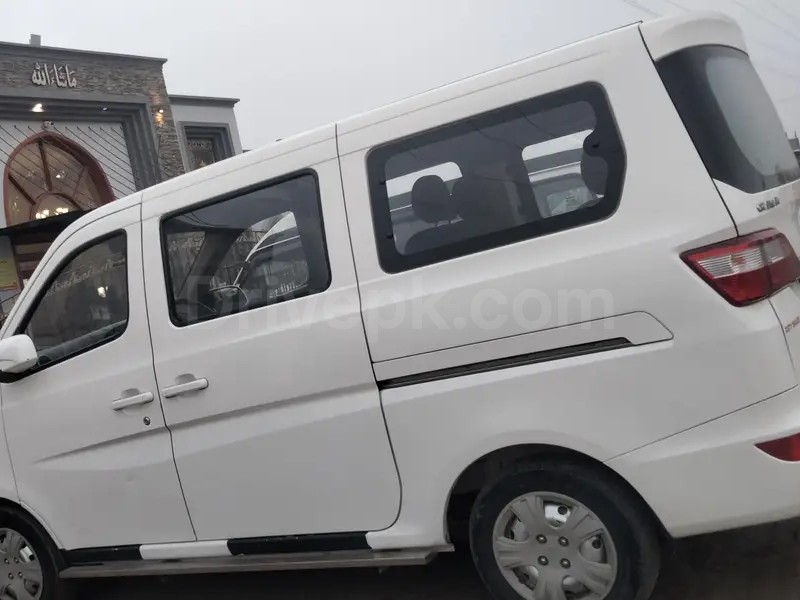 Changan Karvaan 2021