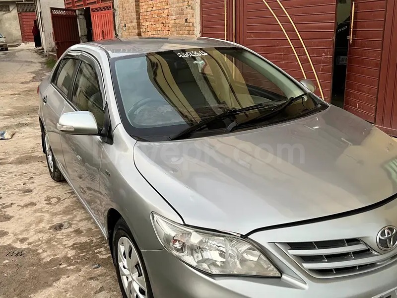 Toyota Corolla GLI 2013