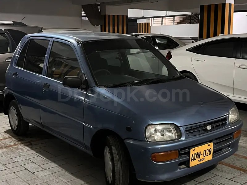 Daihatsu Cuore 2002