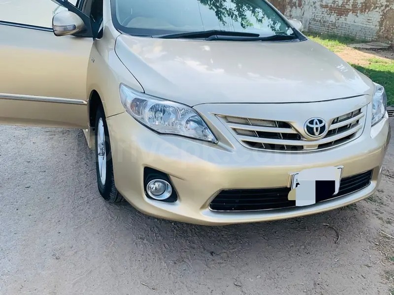 Toyota Corolla GLI 2011