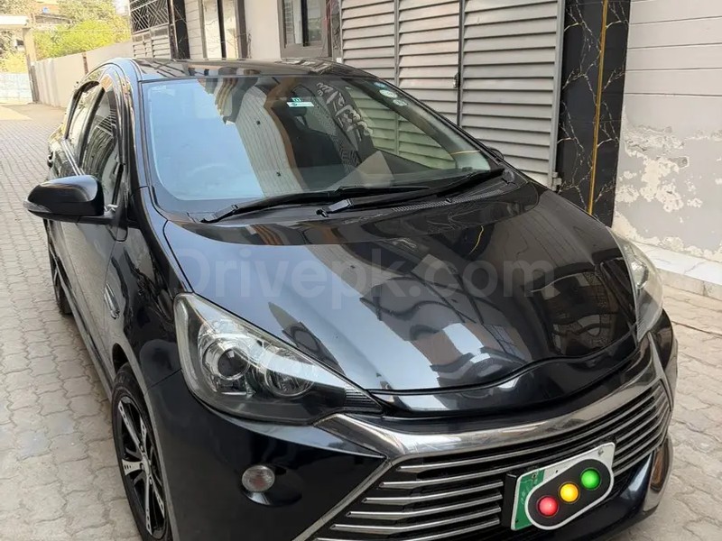 Toyota Aqua 2014